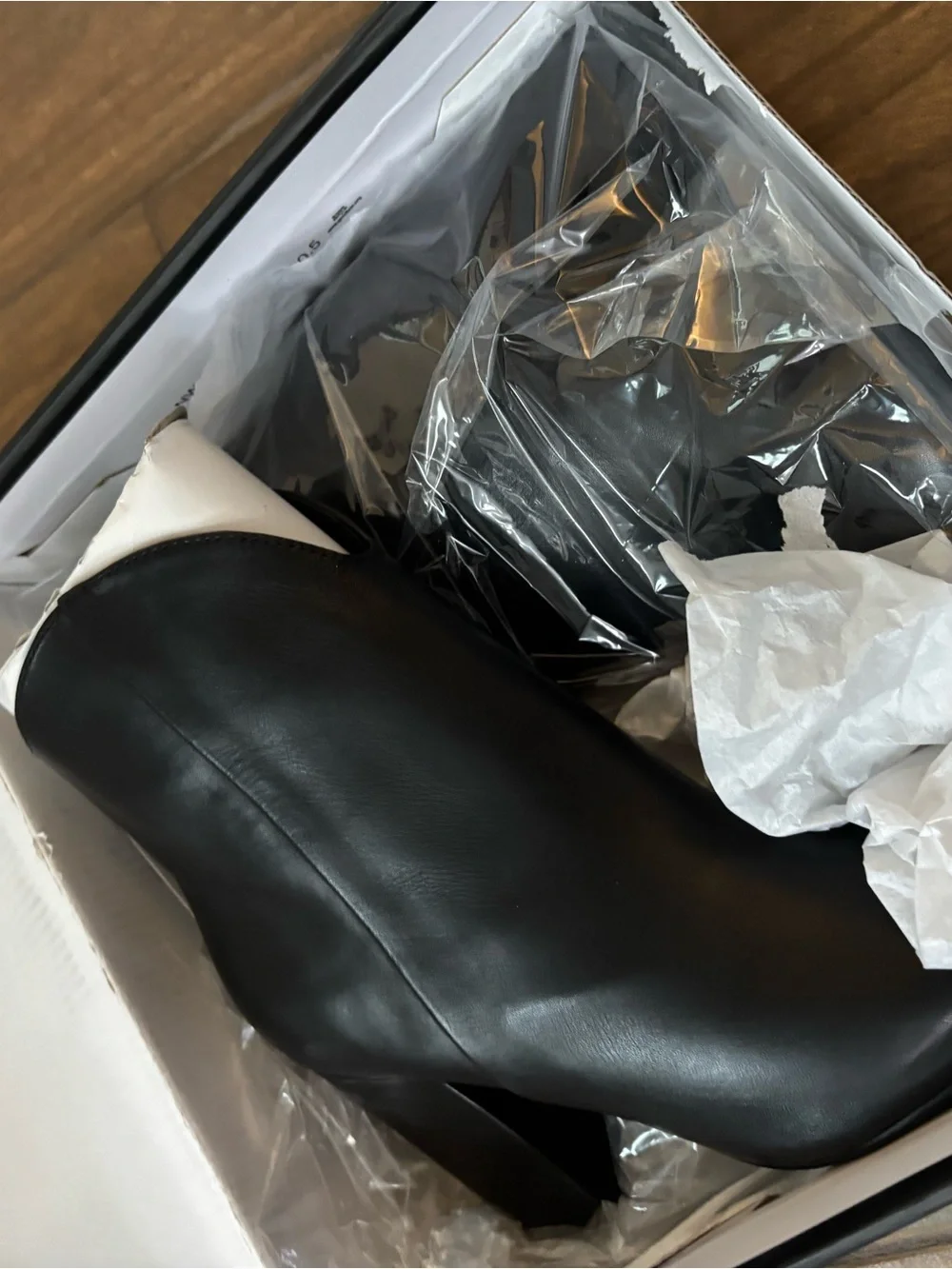 Nine West GHOST Black Leather Pointed Toe Ankle Boot Bootie Block Heel